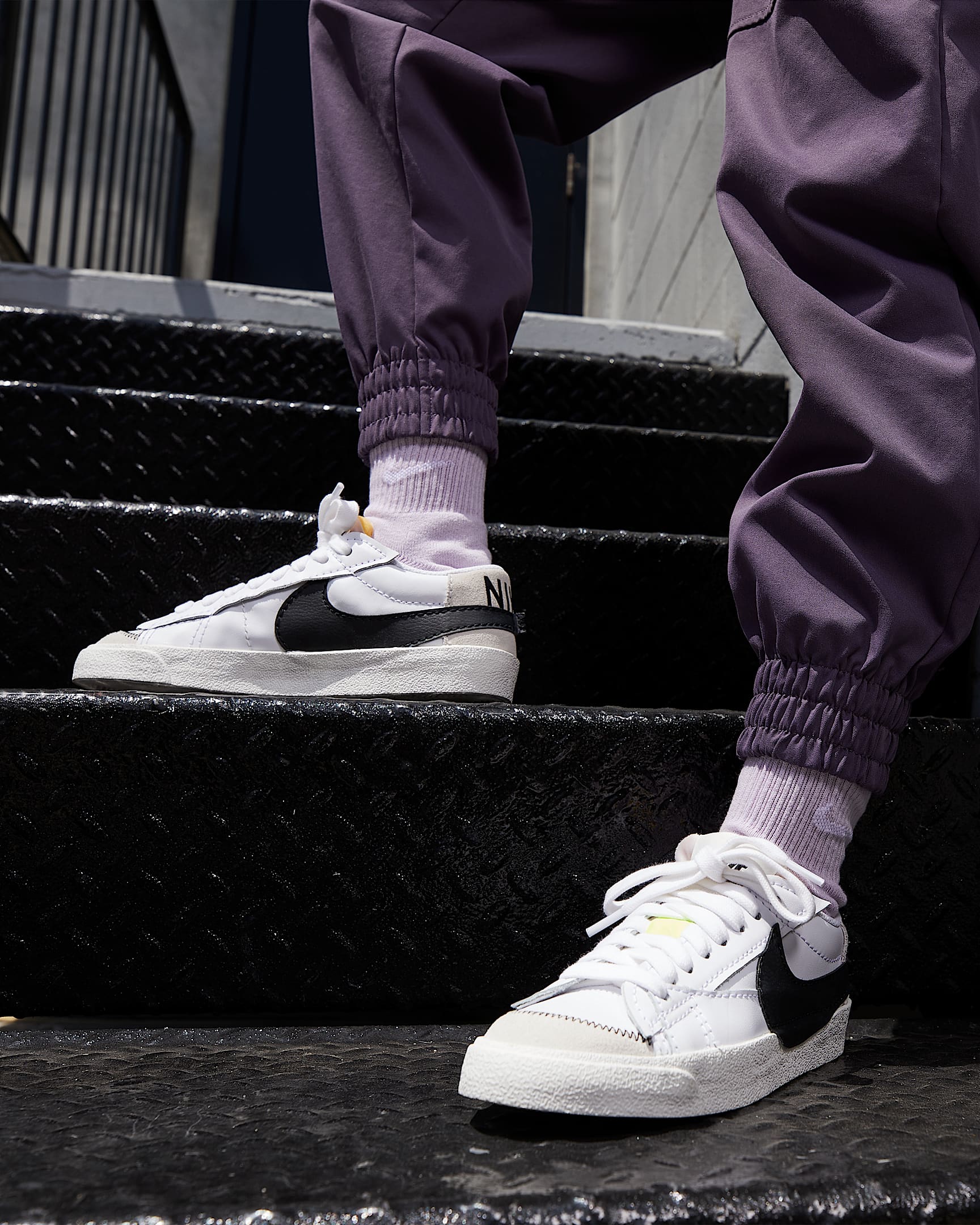 w blazer low